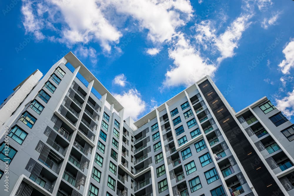 5 Important Factors to Consider When Deciding to Buy a Condo