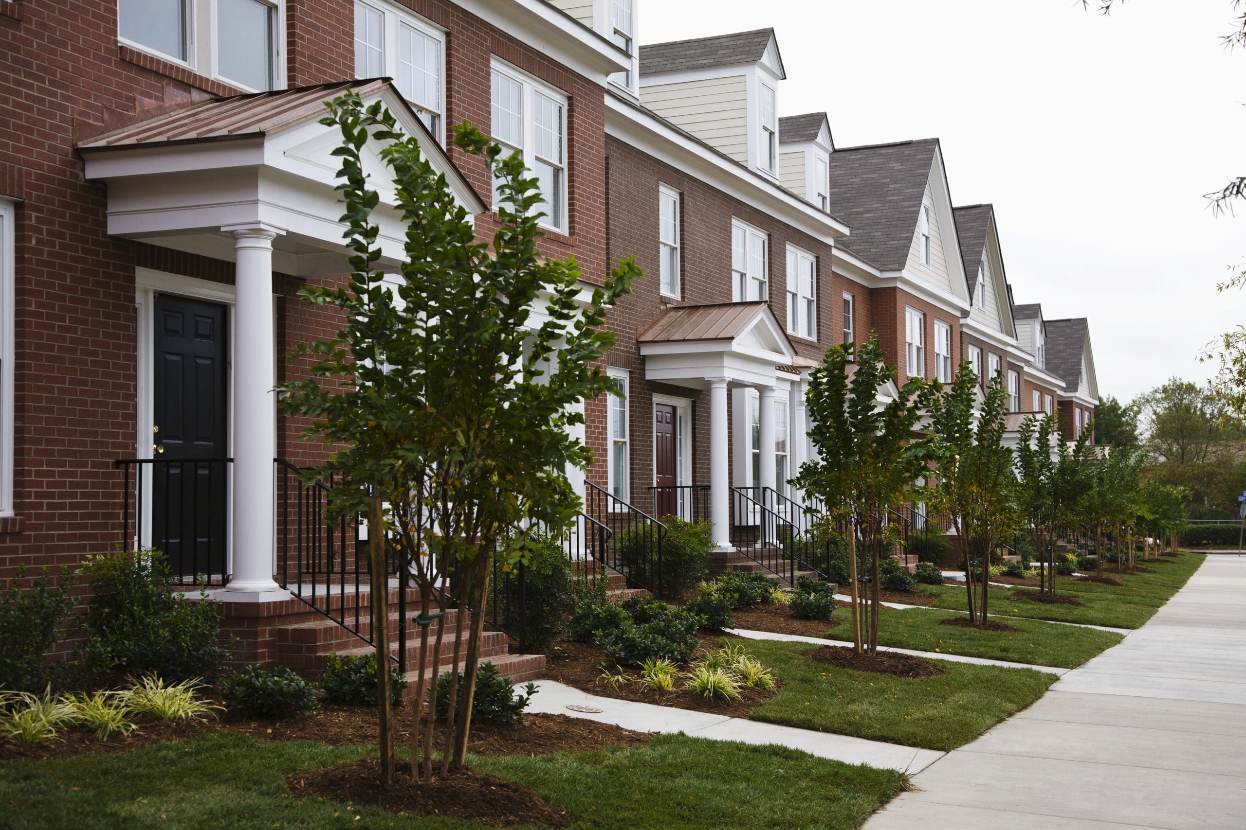 Exploring the Advantages and Disadvantages of Townhome Living