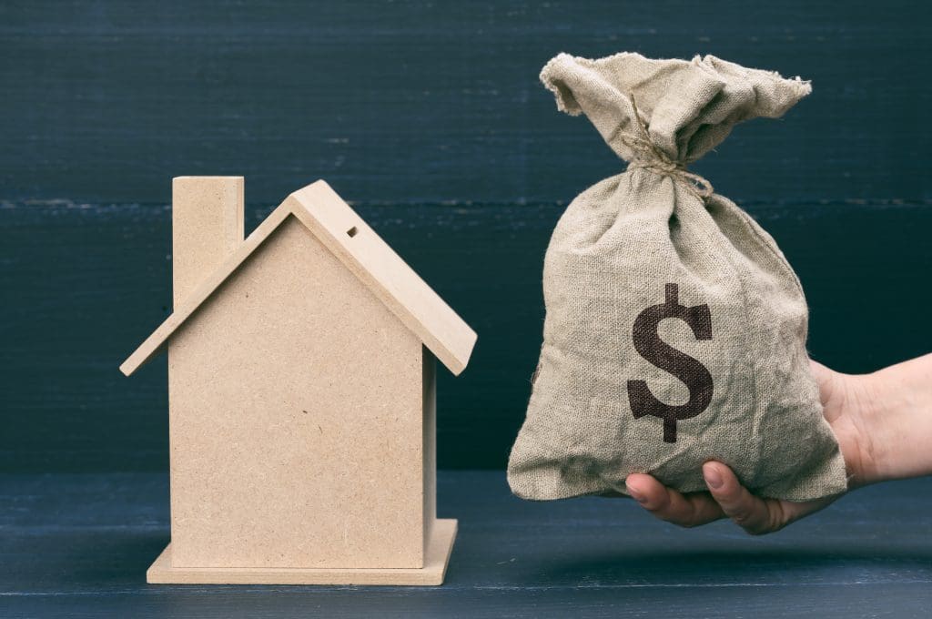 Should You Get a Backup Contract When Selling Your Home?