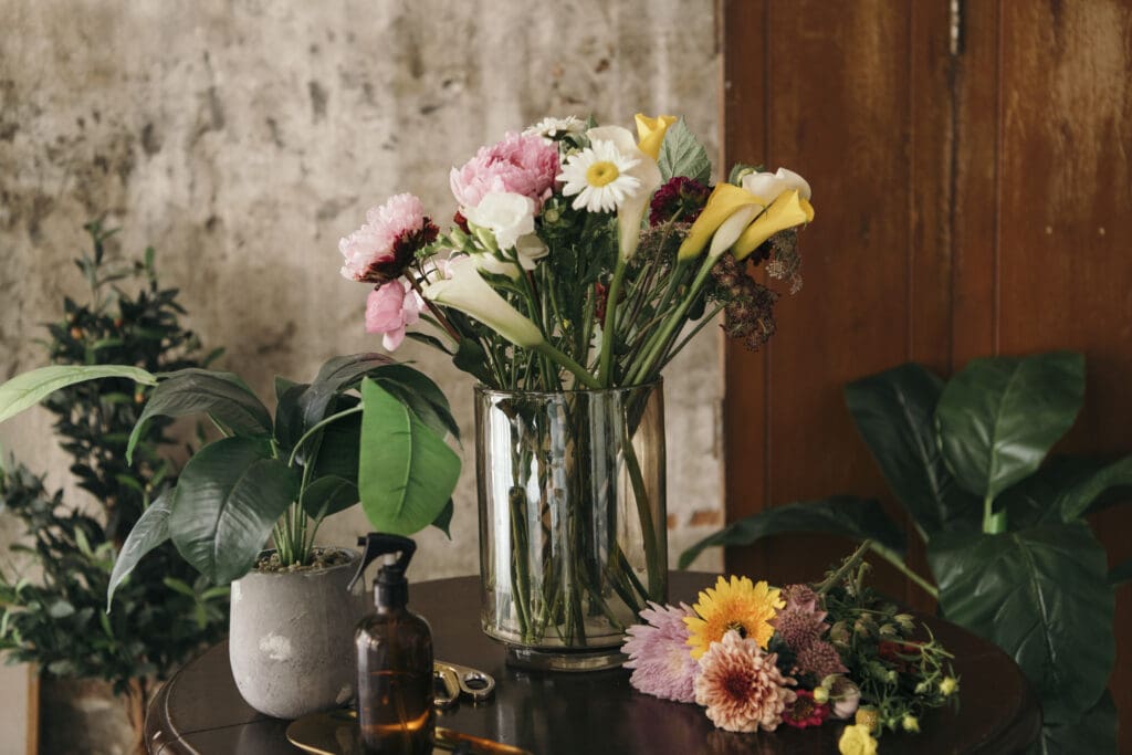 How to Prepare Your Home for Showings:  Fresh flowers