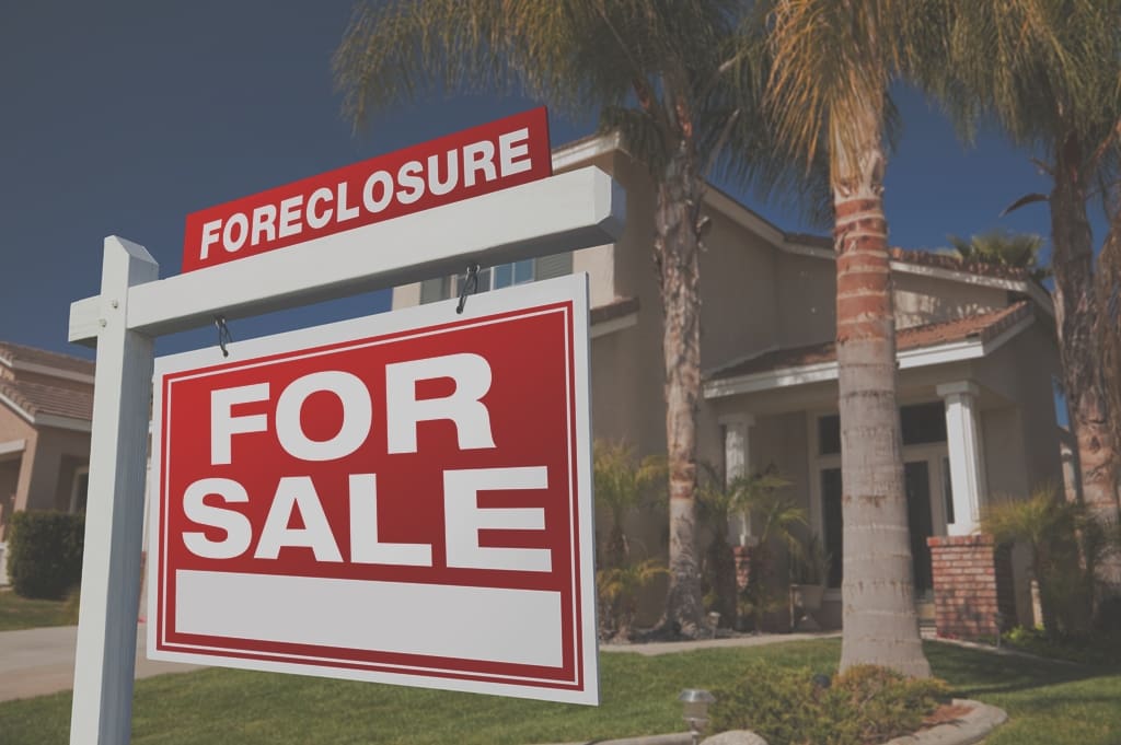 Expert Guide to Buying a Foreclosed Home