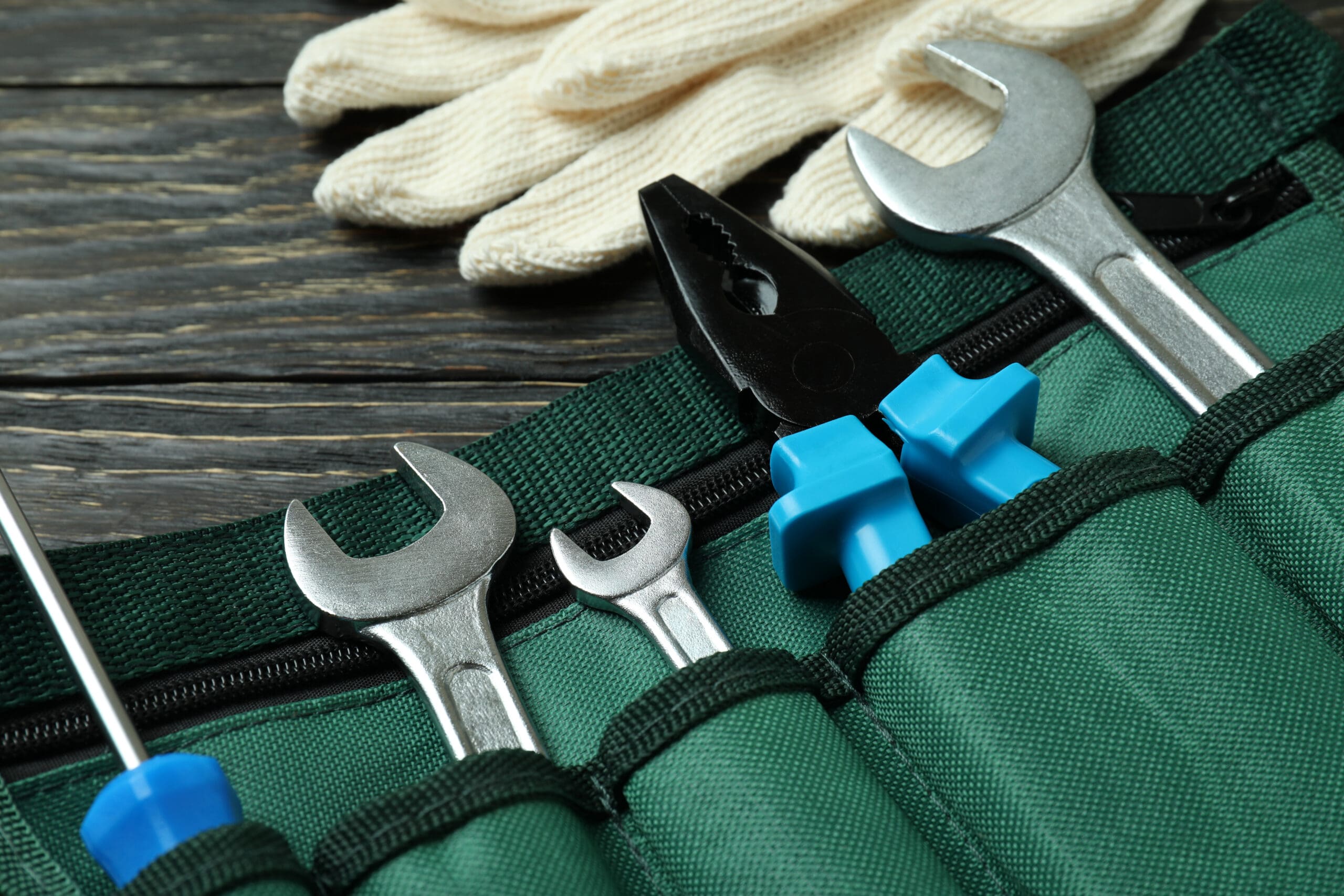 Home Improvements: DIY or Hire a Professional? How to Make the Right Choice