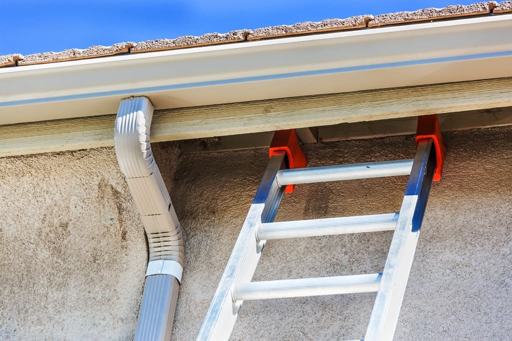 Home Maintenance Tips for Winter:  An Expert Guide for Homeowners:  Roof and Gutter Inspection

