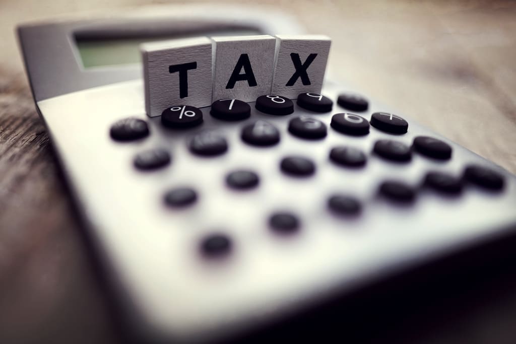 Navigating Capital Gains Taxes in Real Estate: Calculating Tax Rate