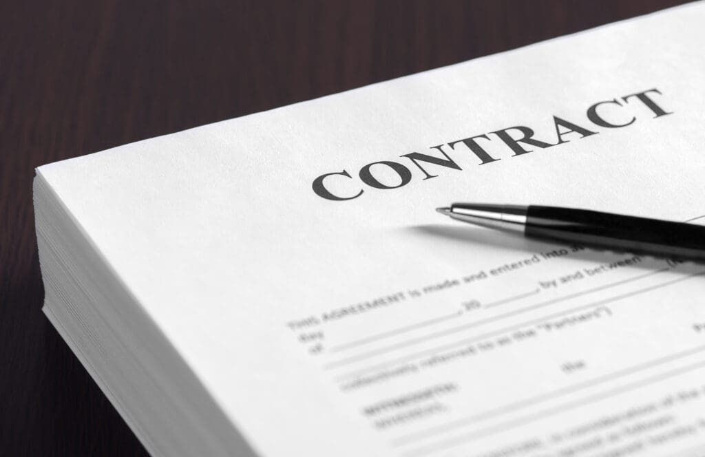 Should You Sell a Home to a Family Member?  Expert Tips for Home Sellers:  Clear Contract