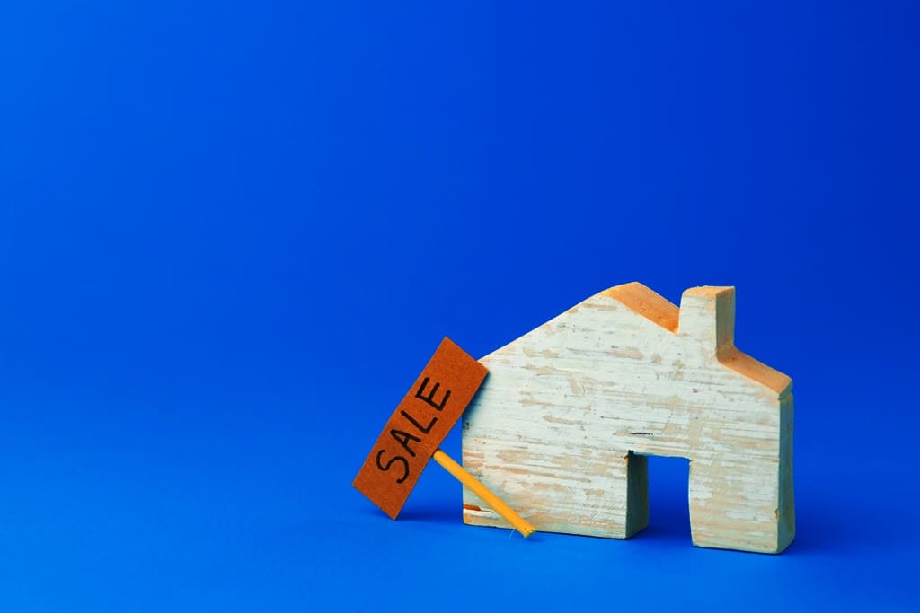 Debunking Common Myths About Selling Your House