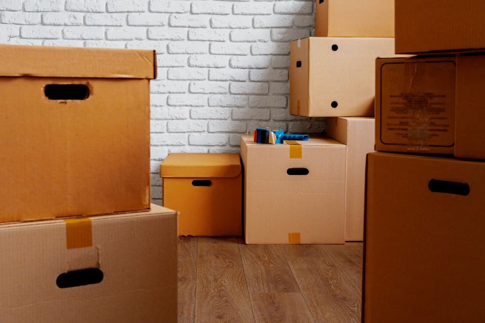 Selling to a Relocation Company:  Expert Advice for Navigating the Process:  Moving