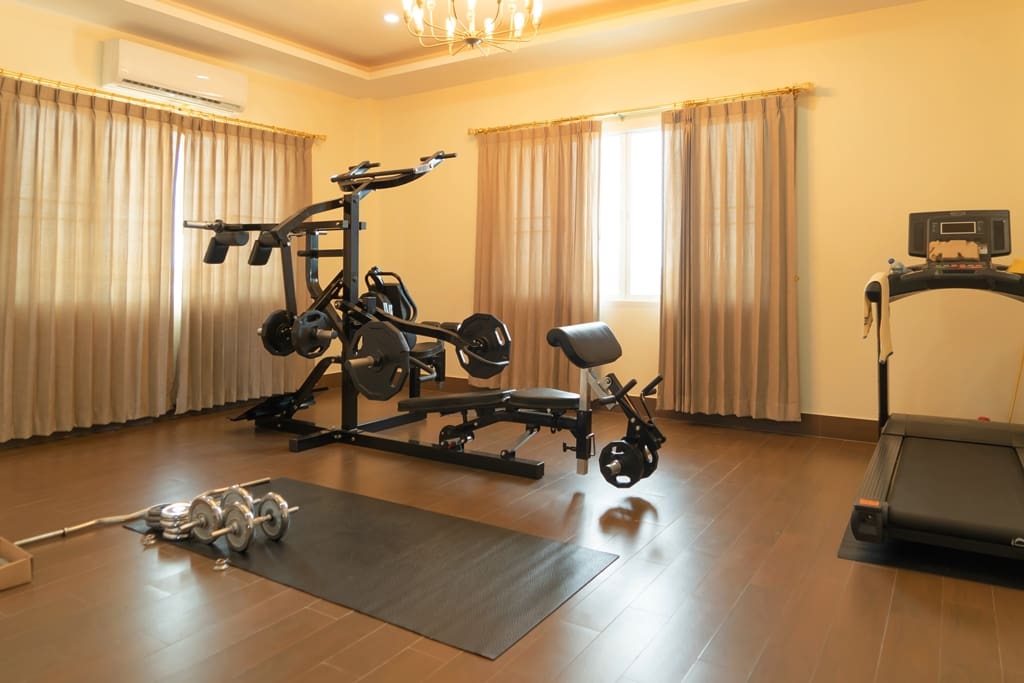 Expert Tips for Crafting the Perfect Home Gym:  Quality Equipment