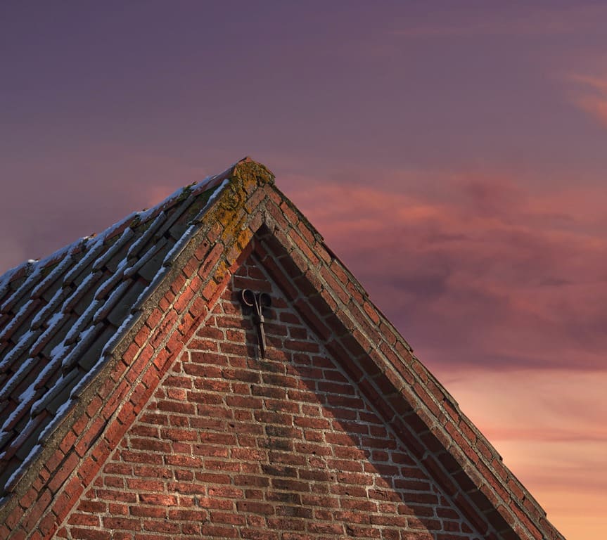 Time to Replace Your Roof? 7 Signs You Shouldn’t Ignore