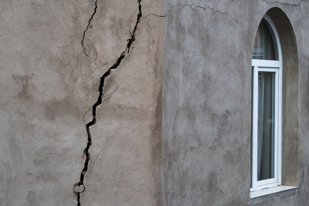 Warning Signs of Foundation Damage in a Home