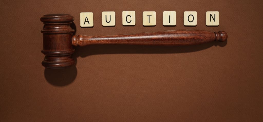 Should You Buy a House at an Auction?  Expert Advice for Home Buyers