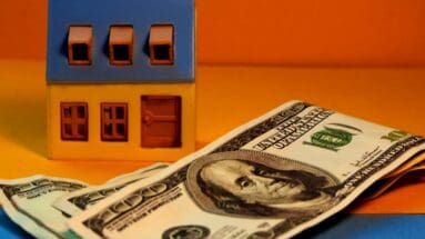 Should Sellers Offer Financial Incentives to Home Buyers?