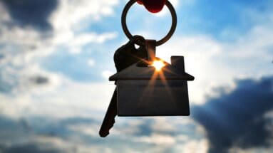 Navigating Low Housing Inventory: Expert Strategies for Home Buyers