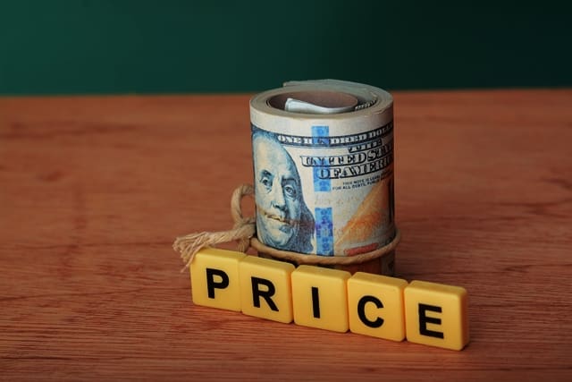 How to Sell Your Home After a Divorce: Tips for a Smooth Process:  Pricing