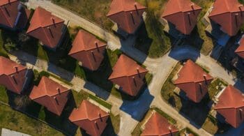 Disagree With Your HOA? How to Address Dispute Resolution for Homeowners