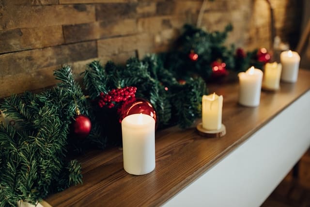 Should You Decorate Your Home When Selling Over the Holidays? Simple Decor