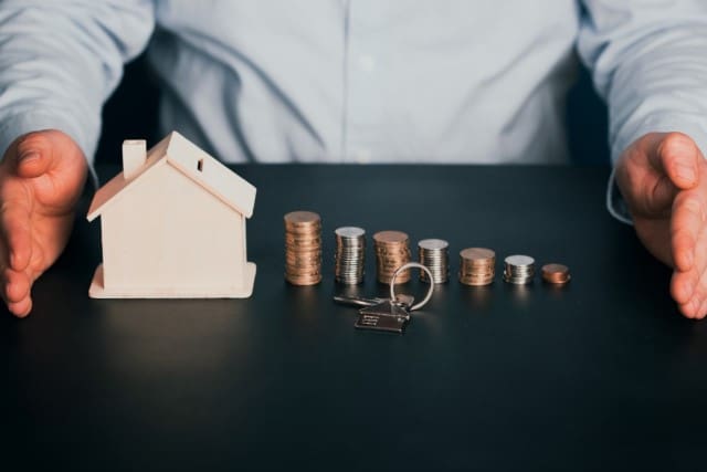 Property Taxes and Closing Costs: An Expert Guide for Homebuyers:  Closing Costs