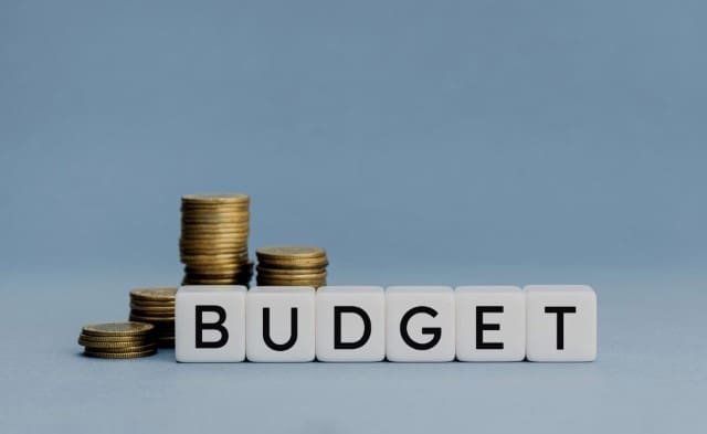 How to Buy a Home Without Breaking the Bank:  Budget