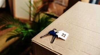 How to Find a Real Estate Agent When Relocating