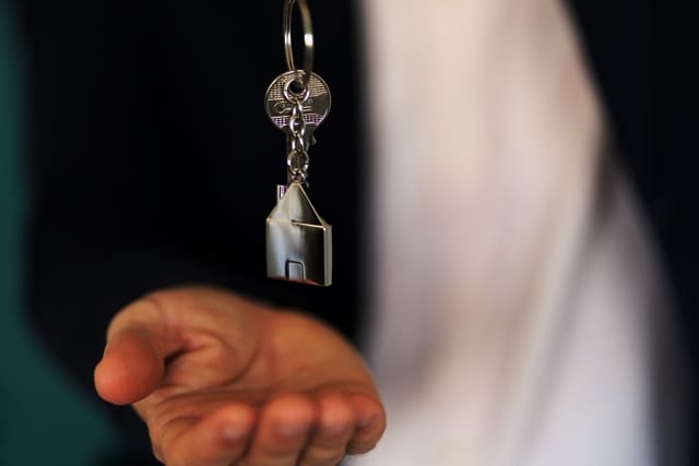 The Benefits of Hiring a Realtor for Your First Home Purchase