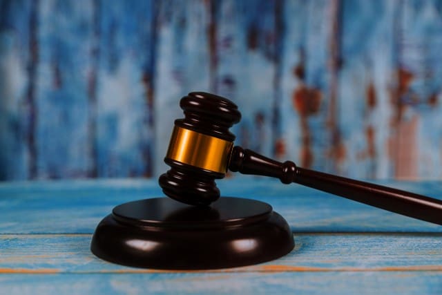 3 Legal Pitfalls to Avoid When Selling a Home