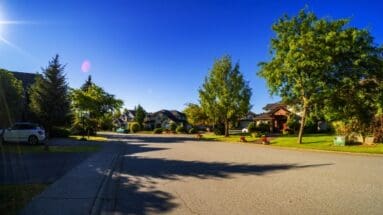 The Role of HOA Communities in Atlanta Real Estate