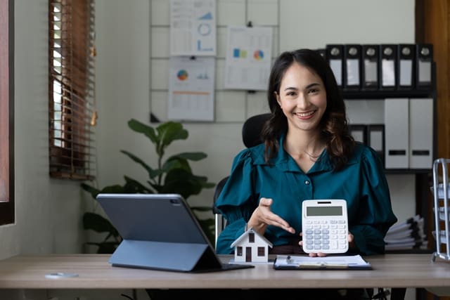 How to Sell a Luxury Home in a Shifting Market:  Real Estate Agent