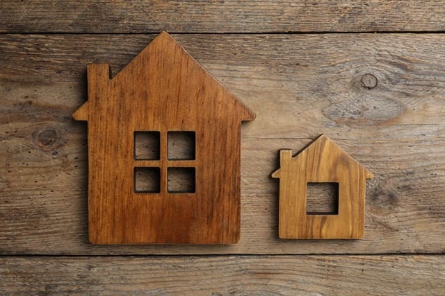 How to Downsize Without Debt