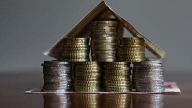 Can Sellers Pay Your Closing Costs? Here’s What to Know