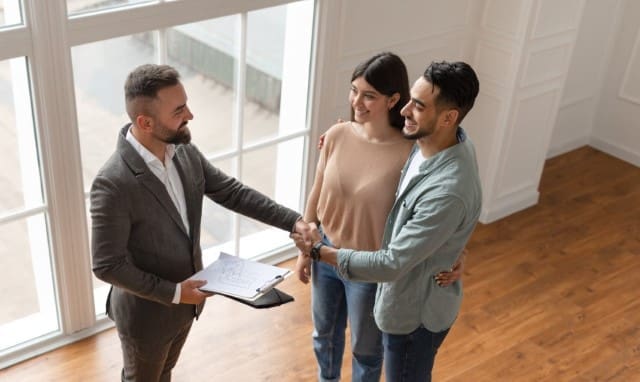 How to Balance Wants and Needs When Buying a New Home: Hiring a Real Estate Agent