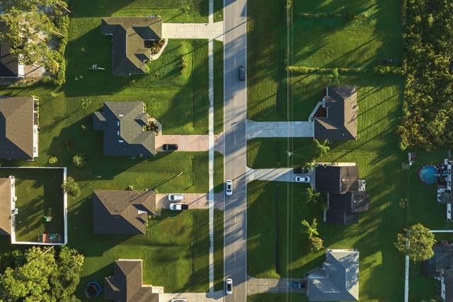 How Do You Find Your Property Lines? An Expert Guide for Homeowners