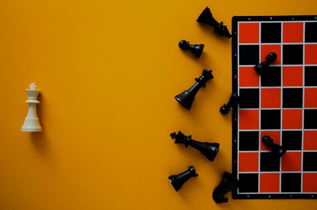Bidding Wars: Why Buyers Need an Agent: Offer Strategu