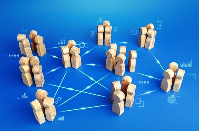 Tips for Relocating to a New City: Community