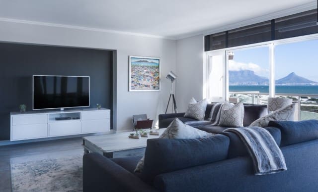 Depersonalizing Your Home: Expert Advice for Sellers