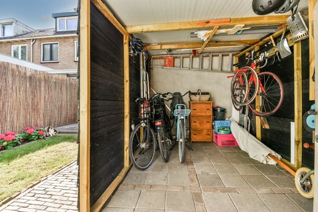 The Value of Outdoor Storage in Today’s Real Estate Market:  Active Lifestyle
