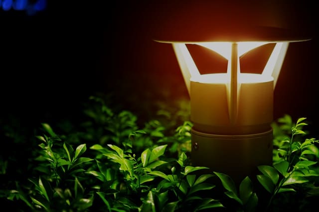 Brighten Your Home Sale: The Benefits of Landscape Lighting