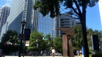 Home Buying Tips: Why You Should Choose the Neighborhood First