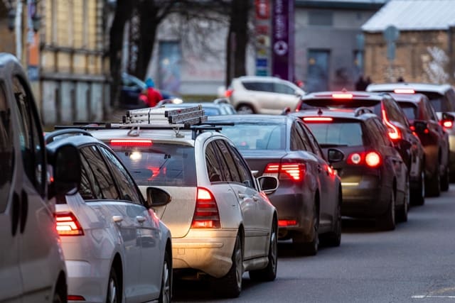 Home Buying Tips: Why You Should Choose the Neighborhood First: Commute